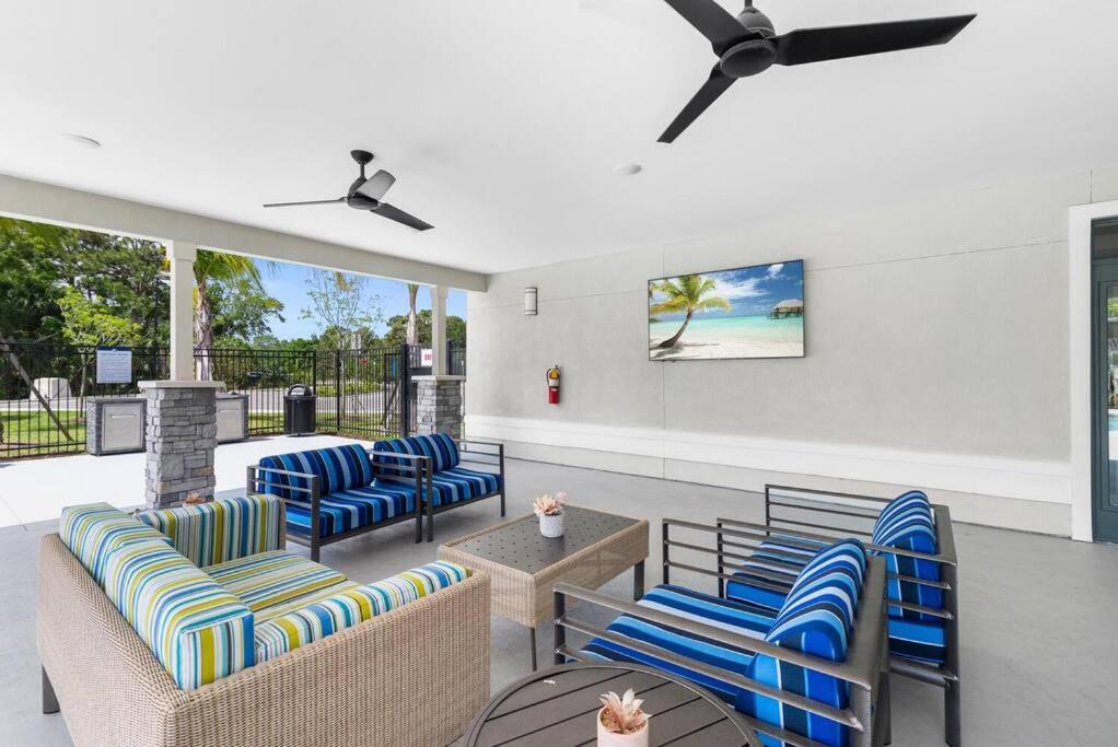 Elegant 2 Bed/2 Bath Apartment In Melbourne Fl Exteriér fotografie