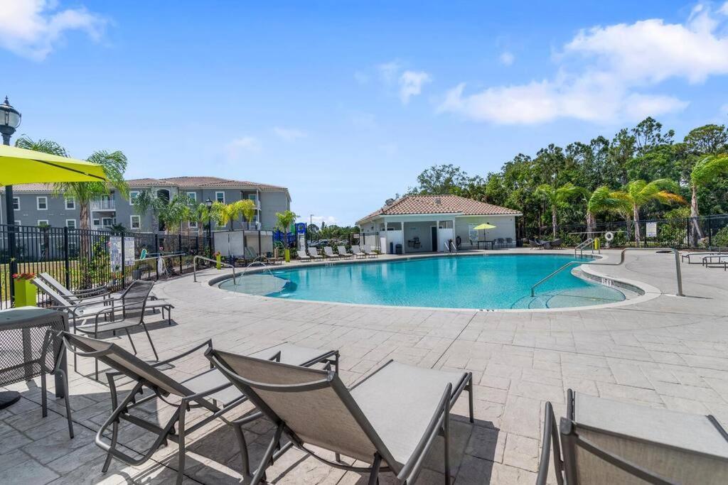 Elegant 2 Bed/2 Bath Apartment In Melbourne Fl Exteriér fotografie