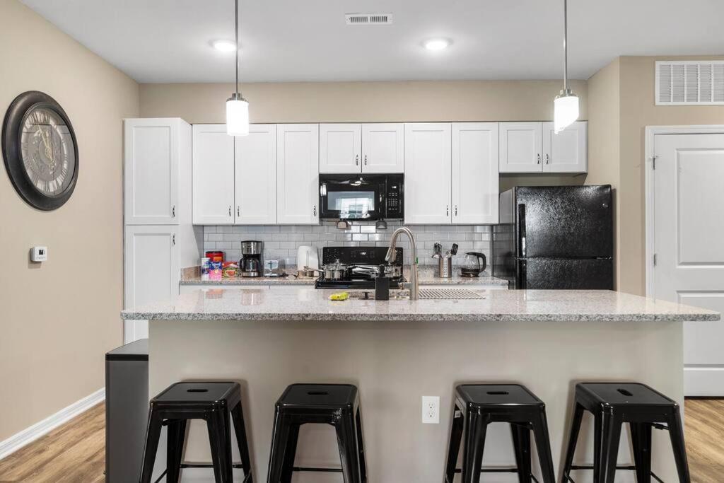 Elegant 2 Bed/2 Bath Apartment In Melbourne Fl Exteriér fotografie
